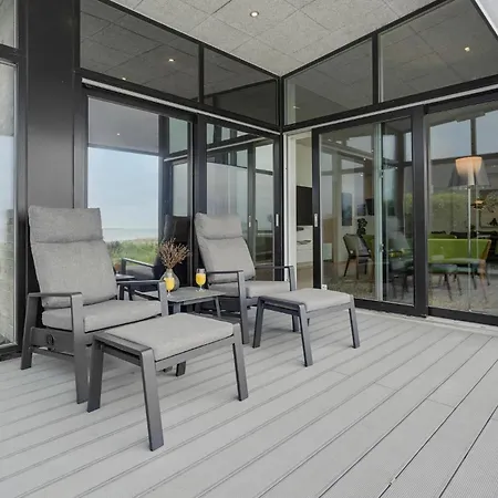 Two-bedroom In Ferienhaus *